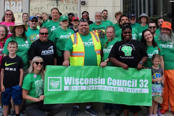 AFSCME-1-1.jpg